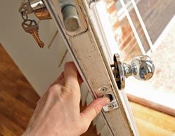 Golden Locksmith Services Indianapolis, IN 317-853-7506 Golden Locksmith Services Indianapolis, IN 317-853-7506