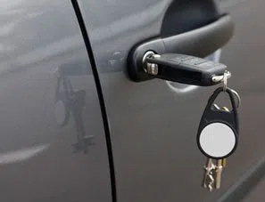 Golden Locksmith Services Indianapolis, IN 317-853-7506 - 21-Unlock-Car